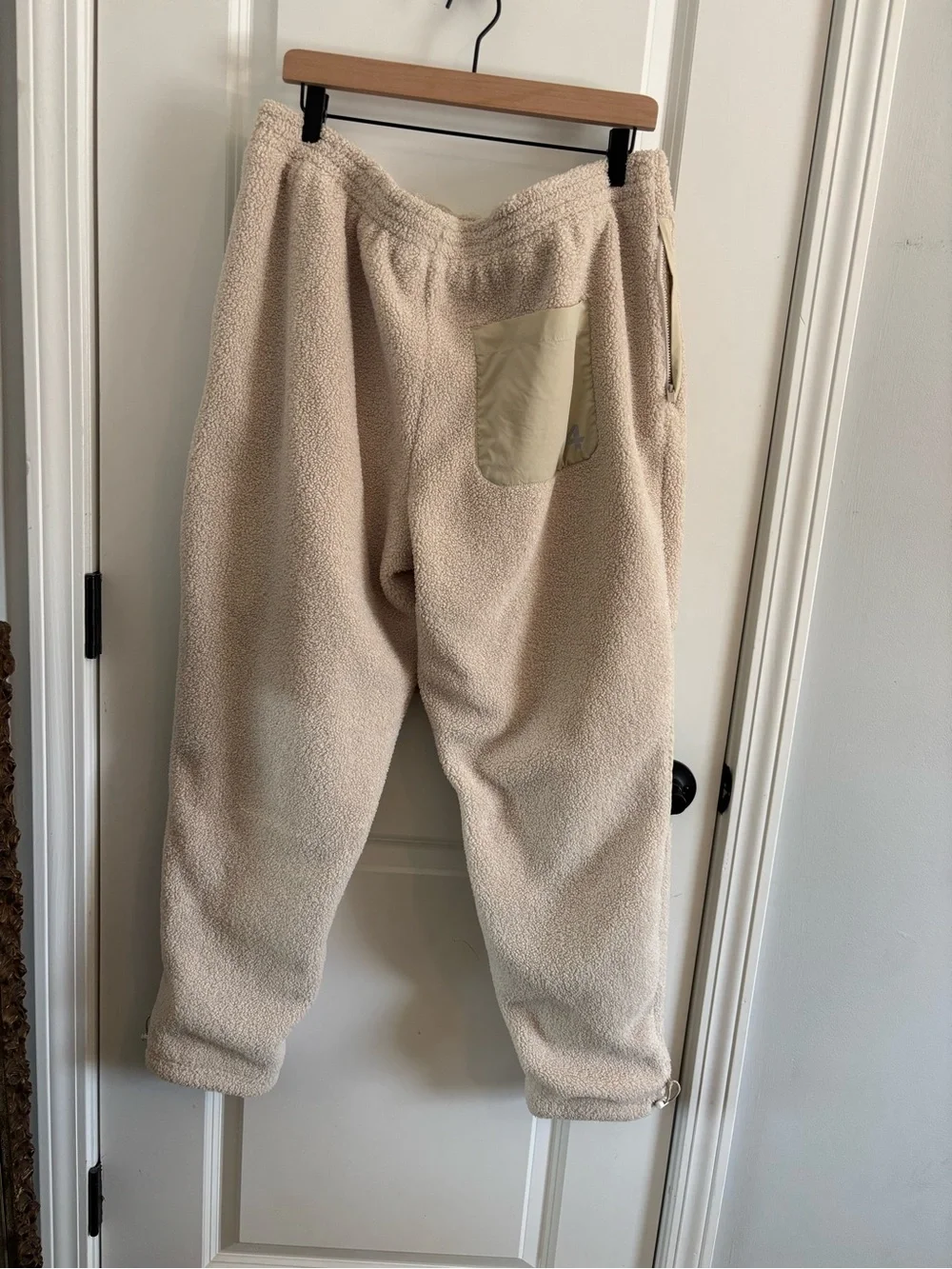 Cozy Cream Sherpa joggers Pants